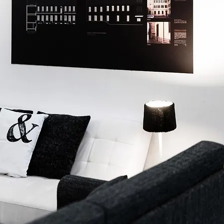 Porta Torre Loft - BymyhomeinCôme Esterno foto